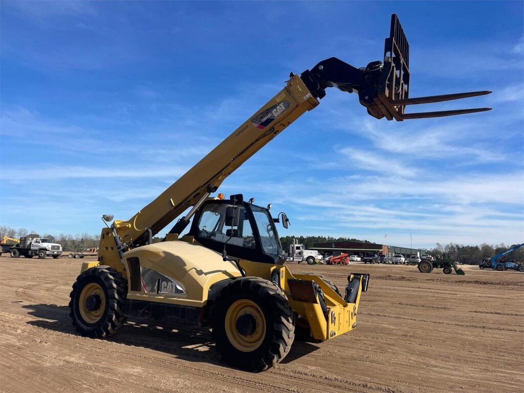 2014 Caterpillar TH514C