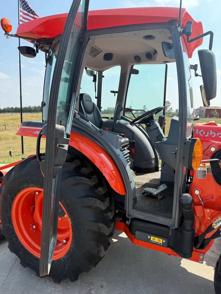 2022 Kubota L3560HSTC-LE PACKAGE
