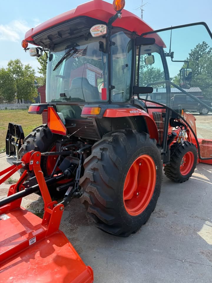 2022 Kubota L3560HSTC-LE PACKAGE