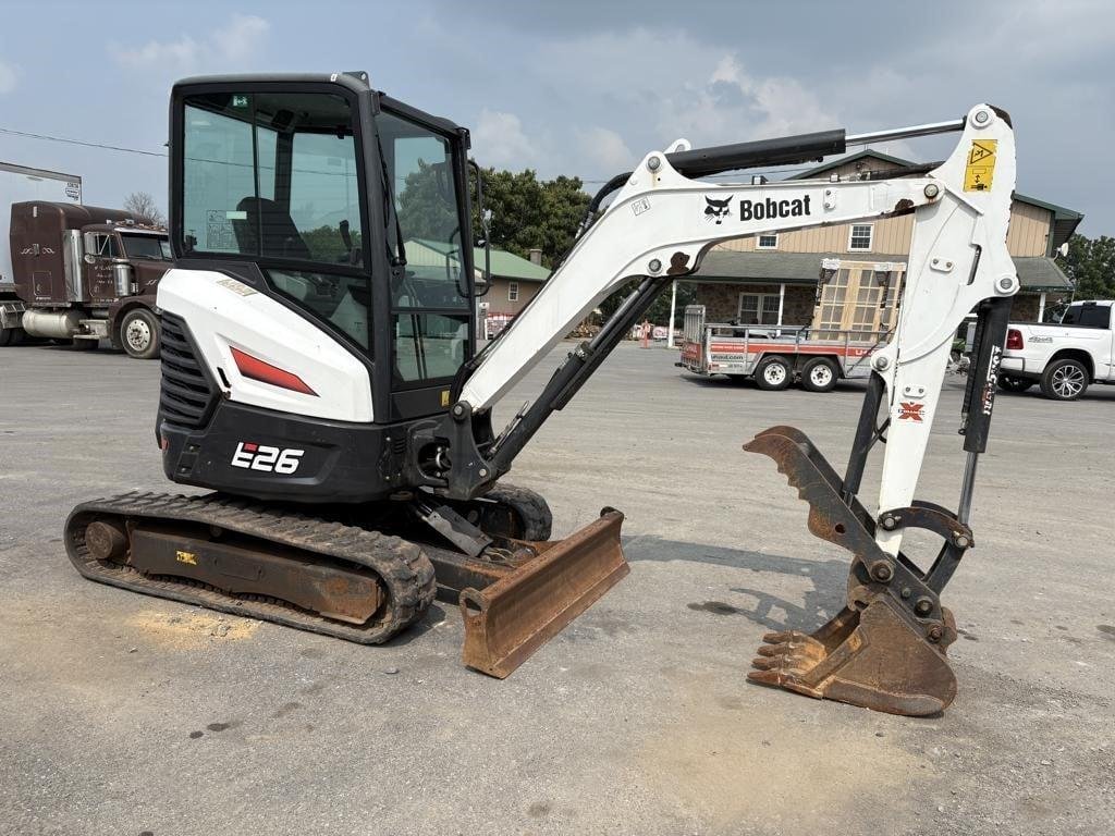 2021 BOBCAT E26